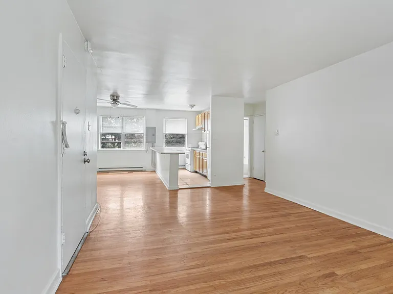 Greene Tree Apartments — Photo 28