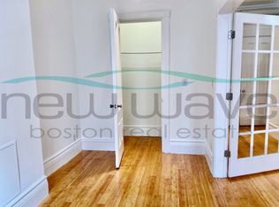 254 Newbury St #1, Boston, MA 02116