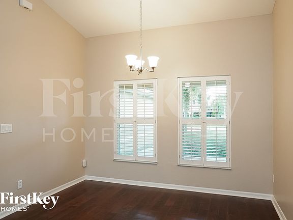 4th image of 18521 Olive Rd