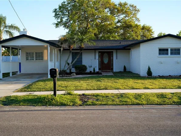 8412 STILLBROOK AVENUE, TAMPA, FL 33615