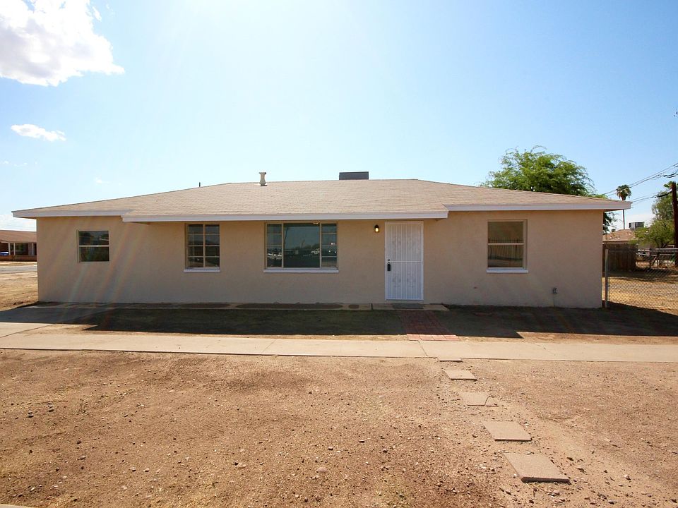 1st image of 2162 E Parkway Dr