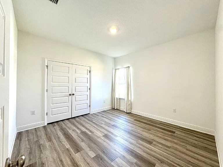 224 Butler Cv — Photo 10