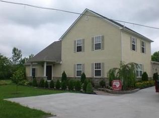 570 Amity Rd, Galloway, OH 43119