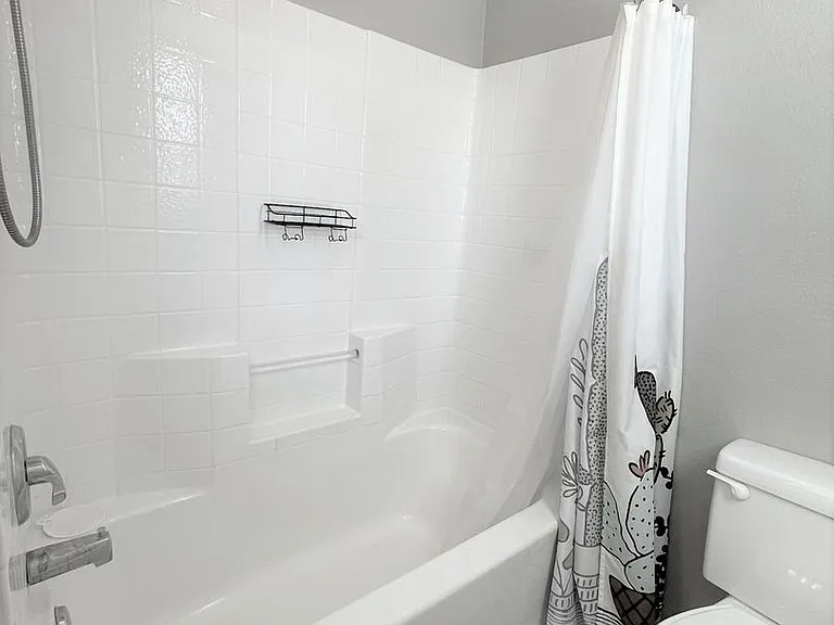39800 Monarch Dr — Photo 9