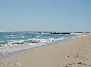 207 13th Ave APT 5, Belmar, NJ 07719