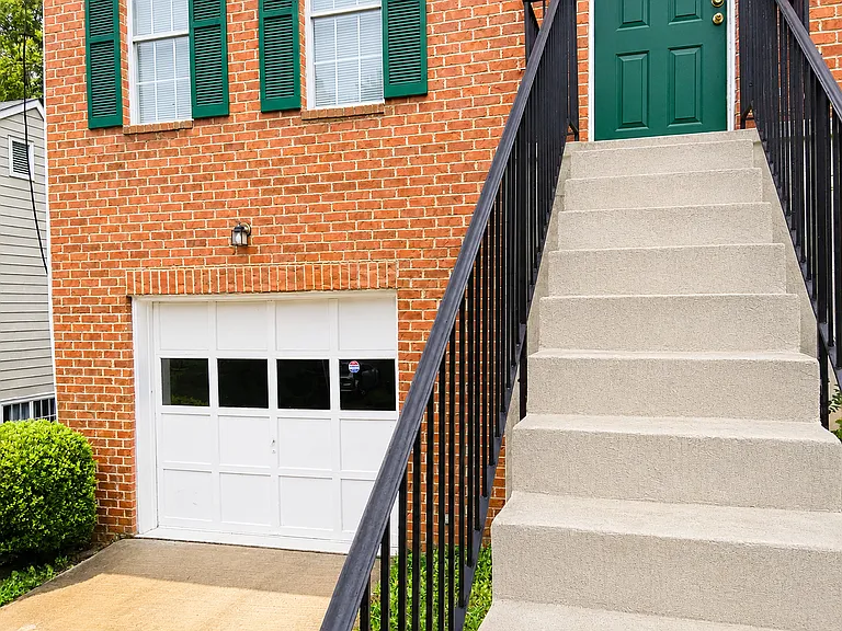 88 Bridge View Dr — Photo 30