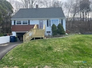 12 Berkshire Circle, Ansonia, CT 06401