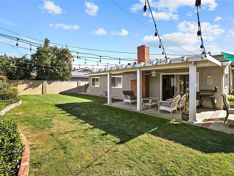 5251 Anthony Ave — Photo 41