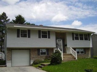 3901 Silver Spur Dr, York, PA 17402