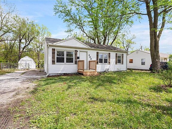 4th image of 409 Robie Dr