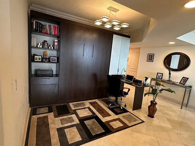 21055 Yacht Club Dr #1804 — Photo 4