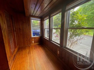 14 Lincoln St, North Providence, RI 02911