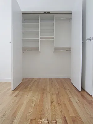 Rented by City Connections Realty | media 3