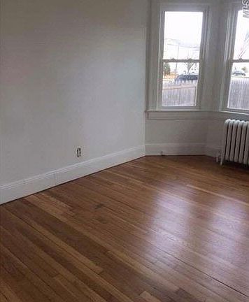 3rd image of 1106 Northern Bouelvard