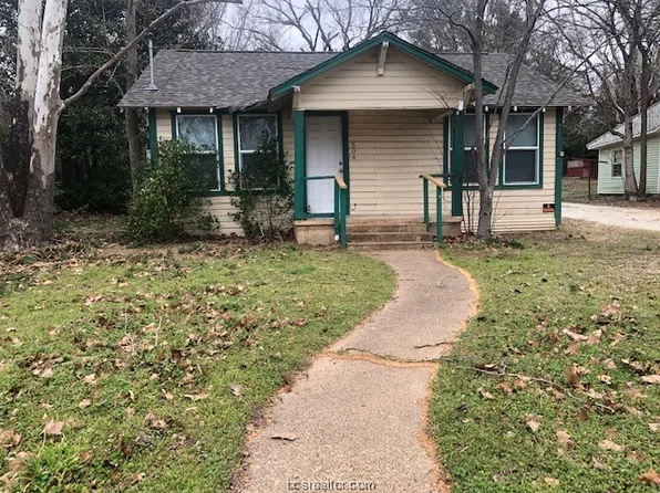504 S Owensville St, Franklin, TX 77856