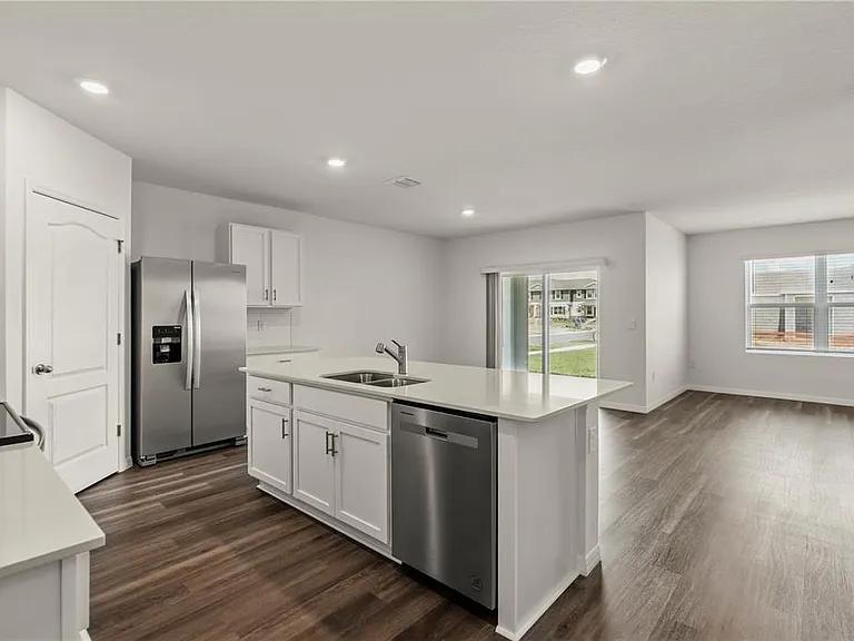 1699 Three Bars Rd — Photo 3