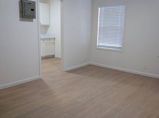 7501 Central Apt, Los Angeles, CA 90001