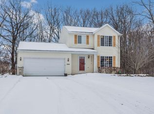 2840 Leaf Ct, Cedar Springs, MI 49319