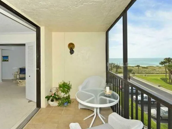 2045 Gulf Of Mexico Dr Unit 313, Longboat Key, FL 34228