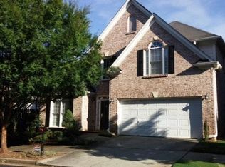 10 Village Walk Dr, Decatur, GA 30030