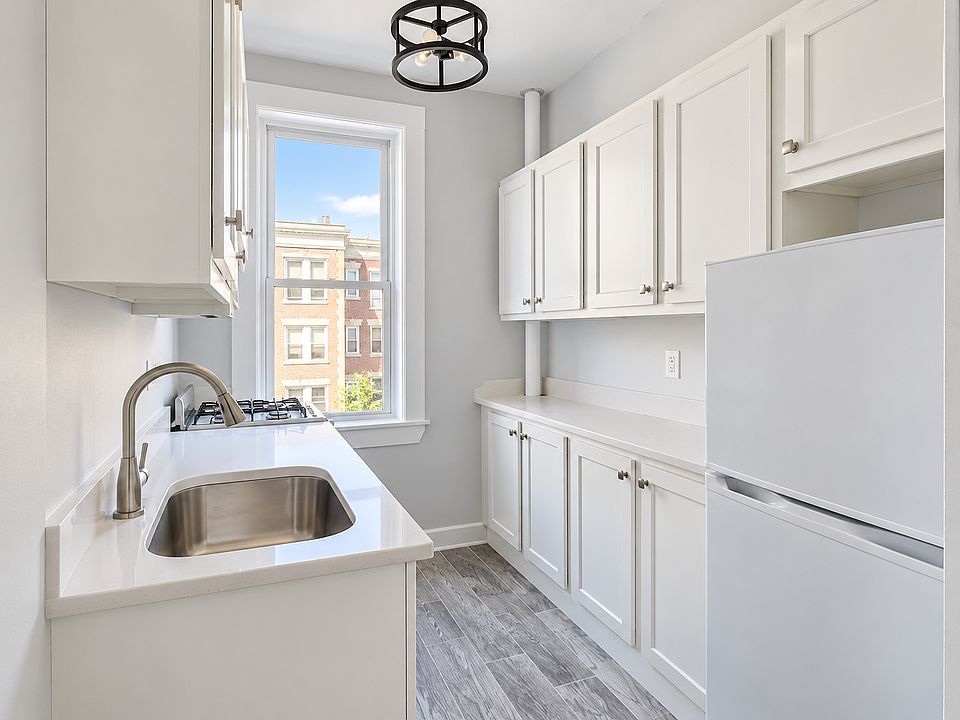1st image of 109 Brainerd Rd #3-A