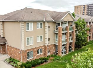 39 Coulter St #14, Barrie, ON L4N6L9