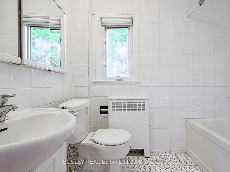 20 Markdale Ave #3 — Photo 25