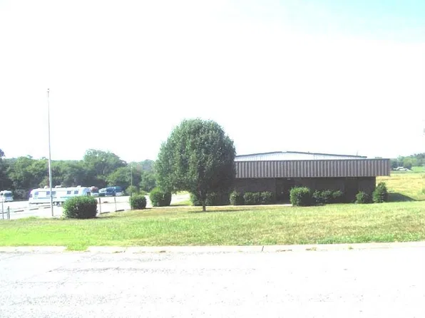 1330 Gateway Dr, Gallatin, TN 37066