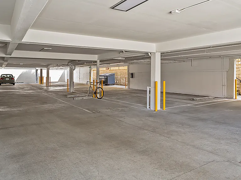 1216 S Corning St — Photo 35