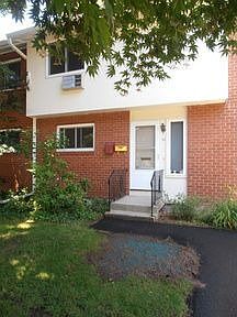 2nd image of 151 Centerbrook Rd