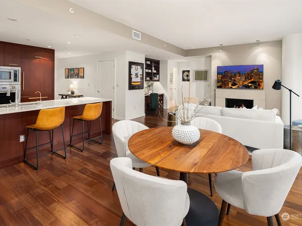 500 106th Avenue NE #703, Bellevue, WA 98004