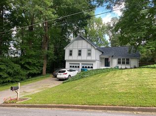 86 Bonnie Ln, Lilburn, GA 30047