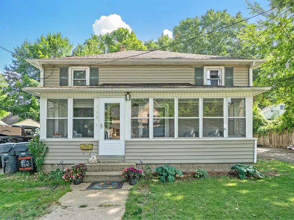 322 State St, Vicksburg, MI 49097