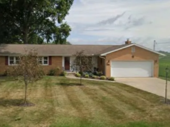 2505 Fallview St NW, Uniontown, OH 44685