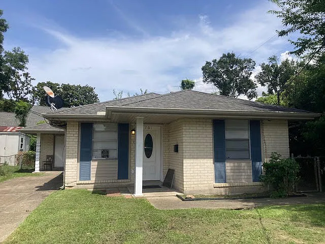 2 bed, 680 sqft, $1,400 — Photo 1