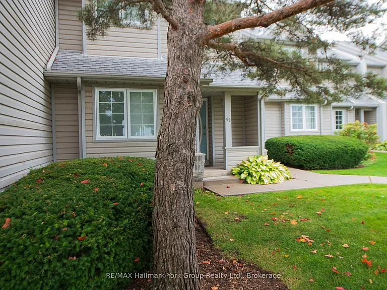 162 Settlers Way #49 — Photo 4