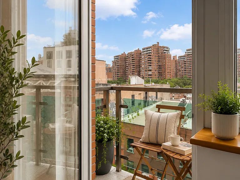21 Ludlow St #8B — Photo 3