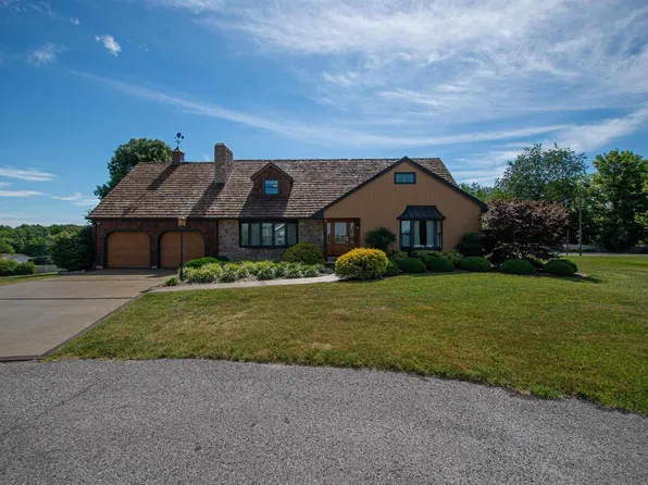 6 Dogwood Pl, Harrisburg, IL 62946