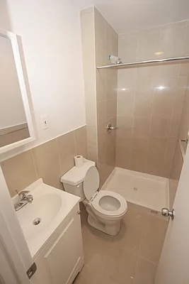 Rented by Jonis Realty | media 14