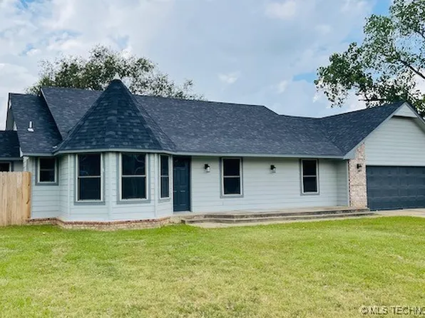 9502 241st Ave, Broken Arrow, OK 74014