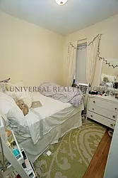 Rented by Universal Realty Group
