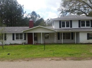 1332 44th Ave SW, Lanett, AL 36863