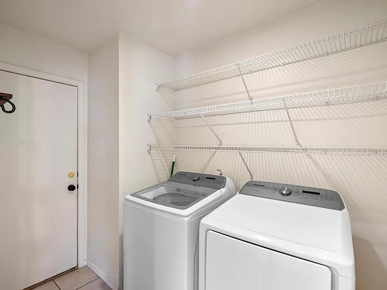 12428 Rainier Way NE — Photo 18