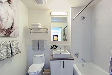 Rented by Red Apple Group