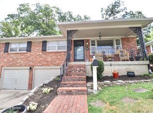 5505 Brinson Dr, Louisville, KY 40216