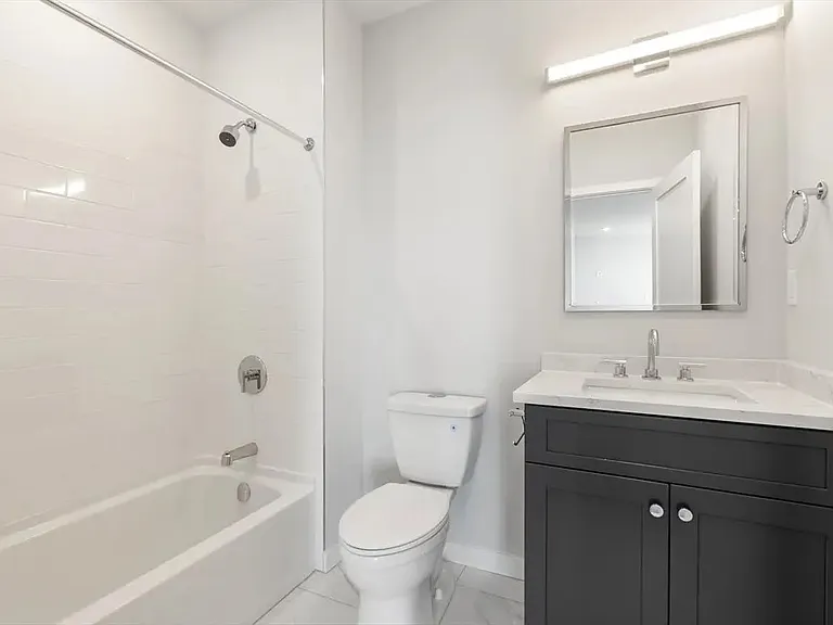 267 Old Colony Ave #406 — Photo 6