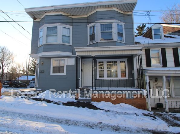 402 W Cherry St #1