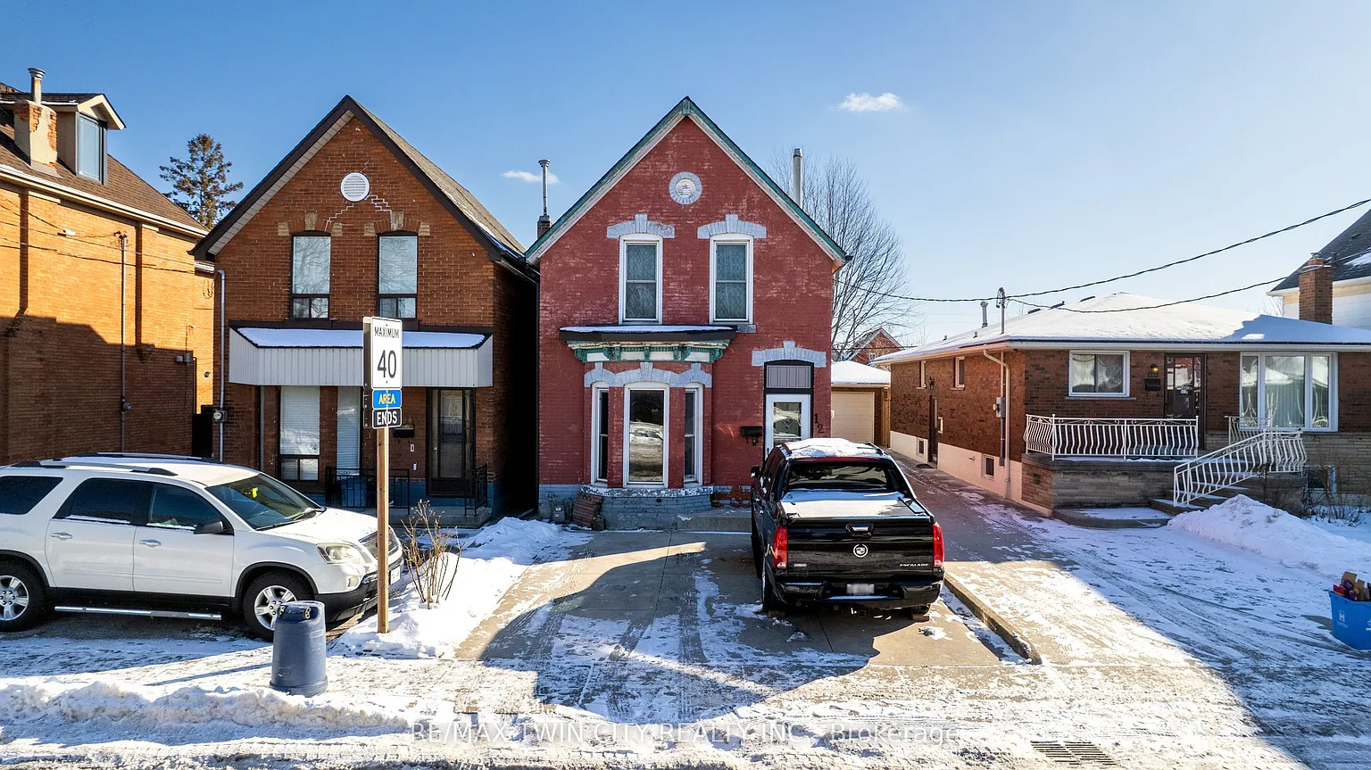 126 Tisdale St N photo 1