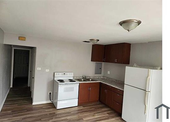 2nd image of 9164 S Anthony Ave