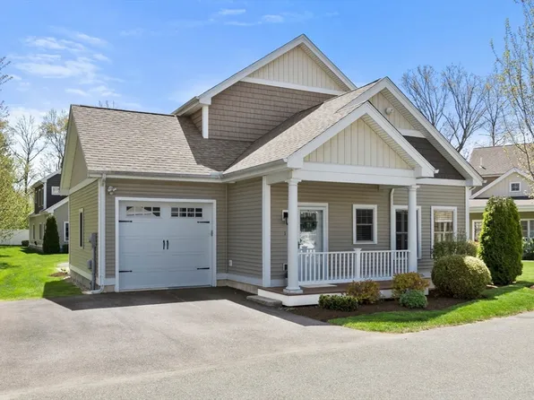 1 Emerald Way #1, Salisbury, MA 01952